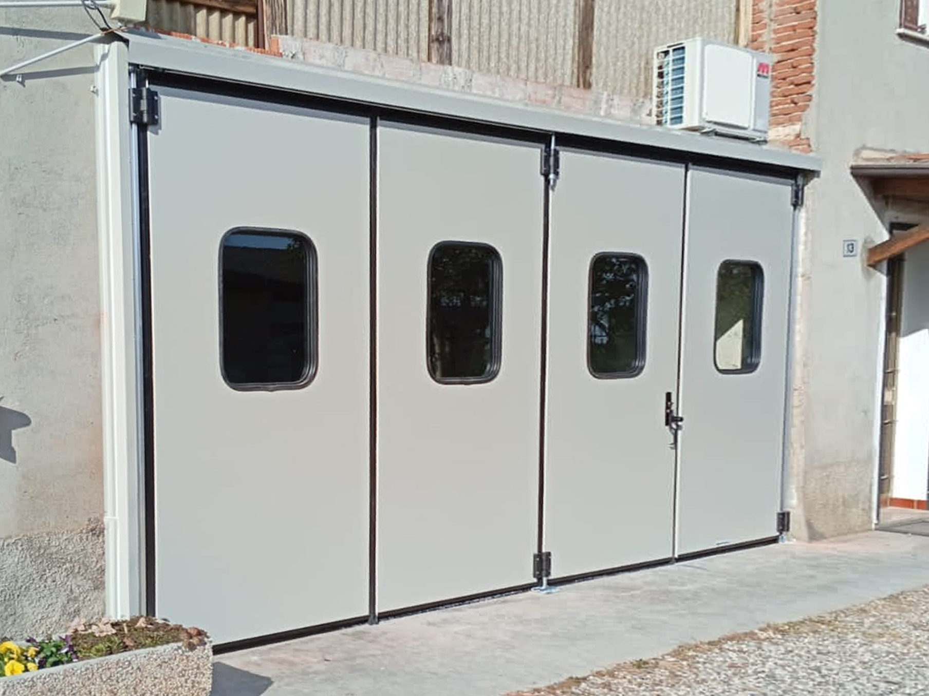 porta basculante garage a libro